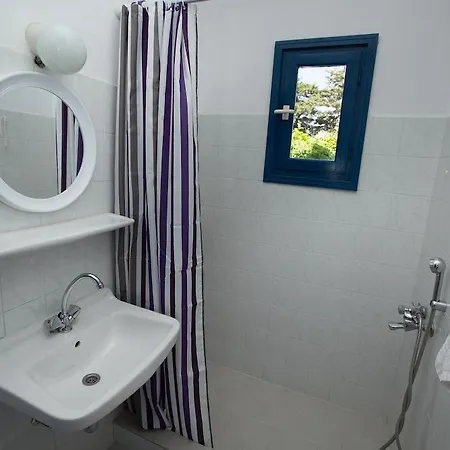 Angie's Hotel Parikia (Paros)